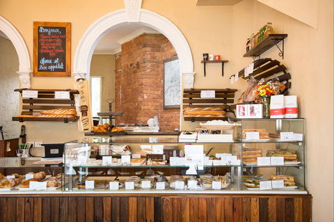 Le Peche Gourmand - Hervey Bay Accommodation 0