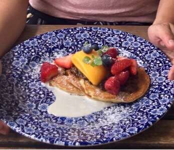 Paper Daisy - Halcyon Hotel - Hervey Bay Accommodation 0