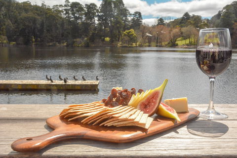 The Boathouse Restaurant At Lake Daylesford - Tourism Hervey Bay 2