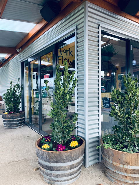 Fork N Flower - Hervey Bay Accommodation 1