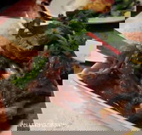 Muoi's Feast - Tourism Hervey Bay