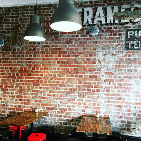 Steam & Wall - Hervey Bay Accommodation 0