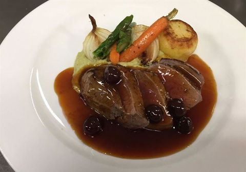 LakeFront Bistro - Tourism Hervey Bay 17