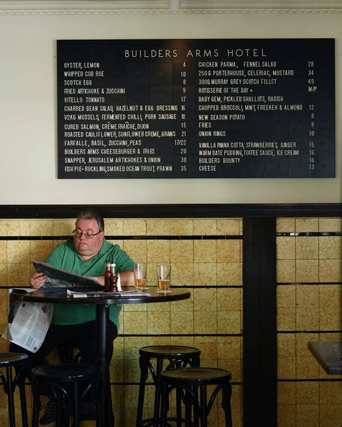 Builders Arms Hotel - Hervey Bay Accommodation 2