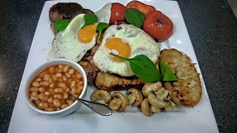 Little Gemz Cafe - Tourism Hervey Bay 0