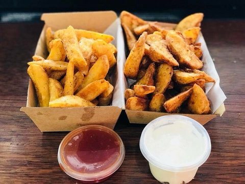 Smokin' Joe's Pizza & Grill - Thornbury - Hervey Bay Accommodation 0