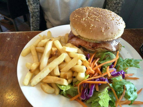 Buck's Diner - Hervey Bay Accommodation 0