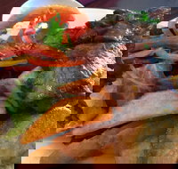 Arts Bar - Hervey Bay Accommodation