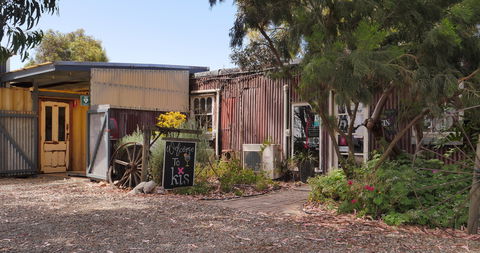 Kangaroo Island Spirits - Hervey Bay Accommodation 2