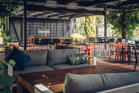 Mick O'Shea's - Hervey Bay Accommodation 0