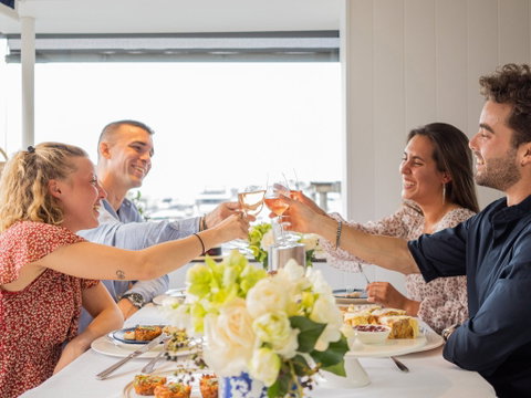Regatta Rose Bay - Hervey Bay Accommodation 0
