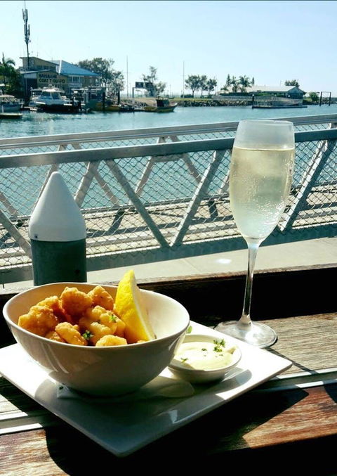 Tide Wine Bar - Hervey Bay Accommodation 0