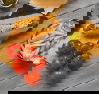 5 Dogs Gourmet Hot Dogs - Mount Gravatt - Hervey Bay Accommodation