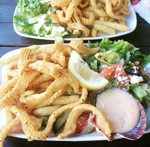 Hunky Dory - Taylors Lakes - Tourism Hervey Bay 0