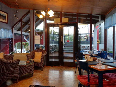 Top Deck Cafe - Tourism Hervey Bay 0