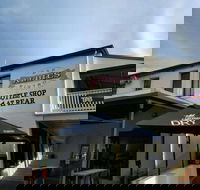 Albies Bar  Bistro - Hervey Bay Accommodation