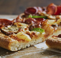 Domino's - Sunbury - Hervey Bay Accommodation