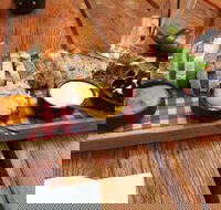 Empire Bar - Hervey Bay Accommodation