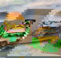 Mate Burger Truck - Hervey Bay Accommodation