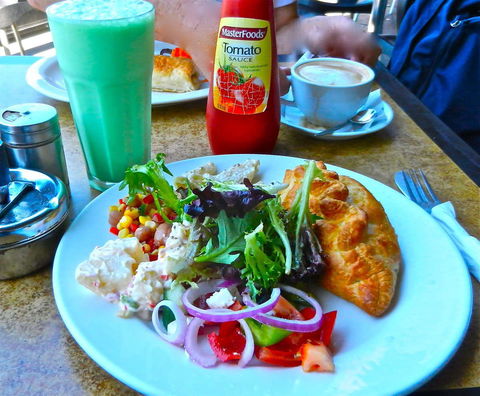 The Yarra Valley Smokery - Tourism Hervey Bay 0