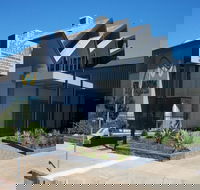 75 on Arthur at The Wellington Soldiers Memorial Club - Tourism Hervey Bay