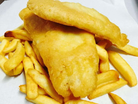 Barracudas Fish N Chips - Tourism Hervey Bay 0