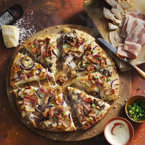 Domino's - Airlie Beach - Hervey Bay Accommodation 0