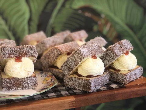 Flavours Patisserie Cafe  - Parkdale - Hervey Bay Accommodation 0
