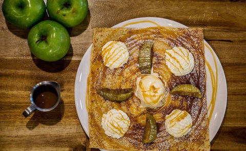 Bellas Cafe & Licensed Italian Restaurant - Tourism Hervey Bay 14