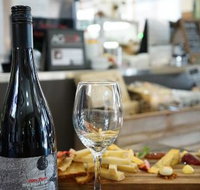 Vaughan's Cafe Deli - Hervey Bay Accommodation