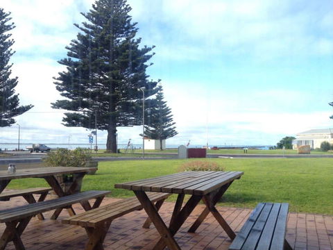 Bompas Of Beachport - Hervey Bay Accommodation 0