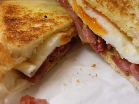 Victoria Road Lunch Bar - Hervey Bay Accommodation 0