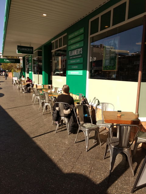 Flannerys - Tourism Hervey Bay 0