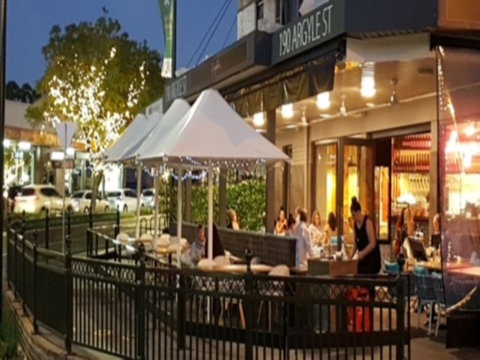 Sydneysider's Restaurant - Hervey Bay Accommodation 1