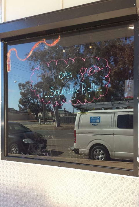 Baxter's Bakery - Hervey Bay Accommodation 0