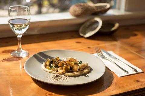 Forage On The Foreshore - Hervey Bay Accommodation 0
