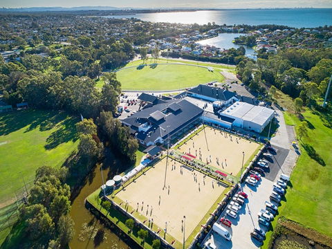 Redlands Sporting Club - Hervey Bay Accommodation 1