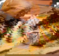 Seoul Salon - Hervey Bay Accommodation