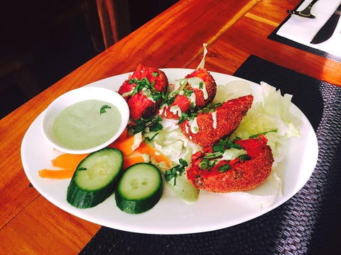 Gulmohar Indian Restaurant - Tourism Hervey Bay 0
