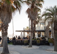 Republica St Kilda Beach - Hervey Bay Accommodation