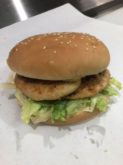 Burger Bites - Tourism Hervey Bay 0