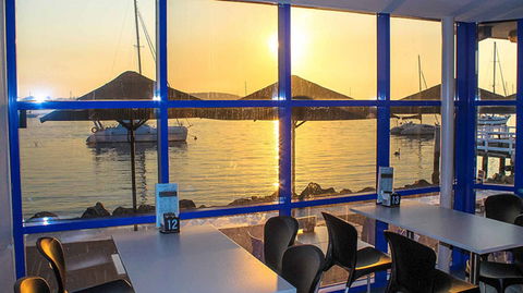 GJ's Bay Cafe And Grill - Tourism Hervey Bay 2