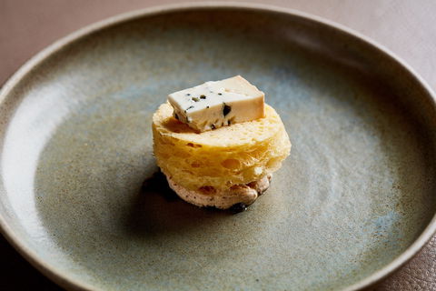 Laura - Hervey Bay Accommodation 2