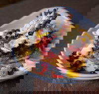 Servery  Spoon - Hervey Bay Accommodation