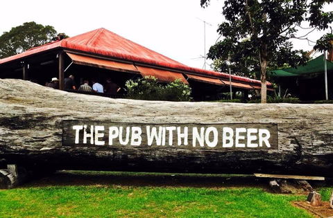 The Pub With No Beer - Tourism Hervey Bay 1