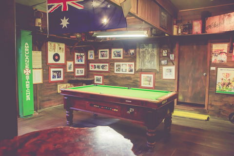 The Pub With No Beer - Tourism Hervey Bay 2