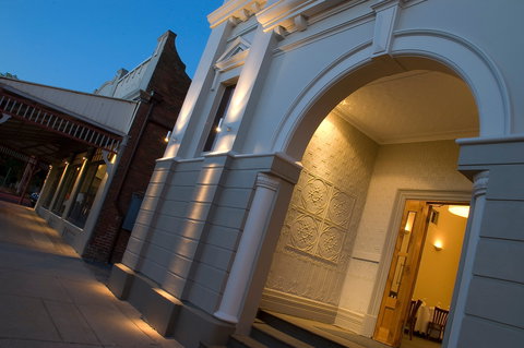 Tonic Restaurant - Hervey Bay Accommodation 2