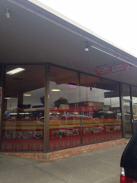 Sausage & The Hound Cafe - Hervey Bay Accommodation 0