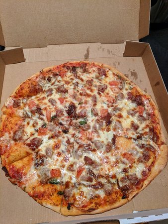Pizzeria La Luna - Tourism Hervey Bay 21