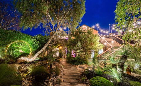 Pizzeria La Luna - Tourism Hervey Bay 9